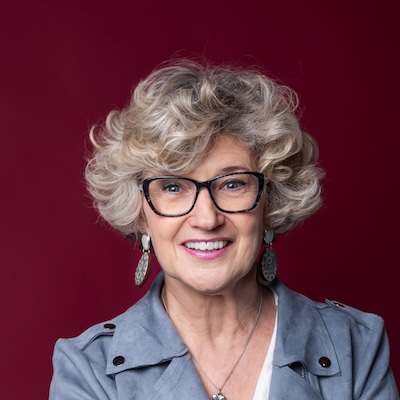 Corinne JACOB, Coach professionnelle, Praticienne Natures Multiples, Formatrice et Actrice-clown d’intervention sociale